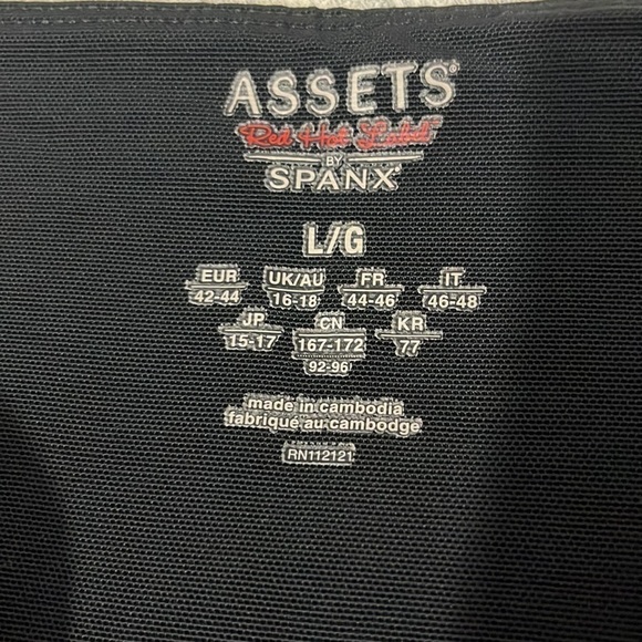 Assets by SPANX black leggings with faux leather trim size L - Picture 4 of 8